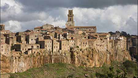 Tuscan Hilltowns, click to read more hill town